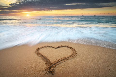 liebe-c-28342986-jpg-72184